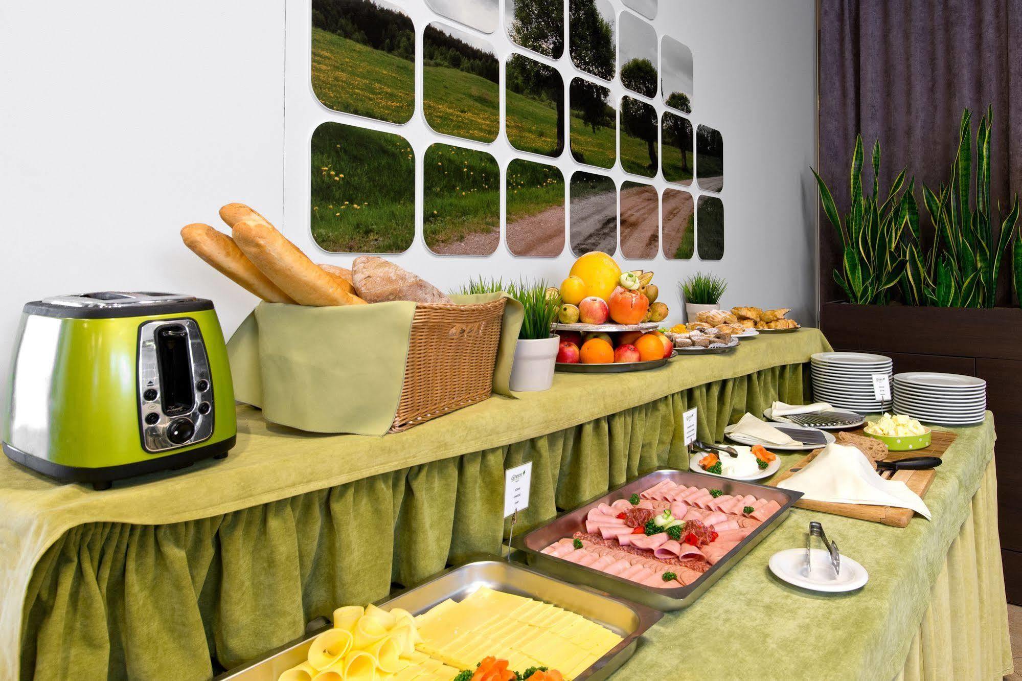 Green Vilnius Hotel Экстерьер фото